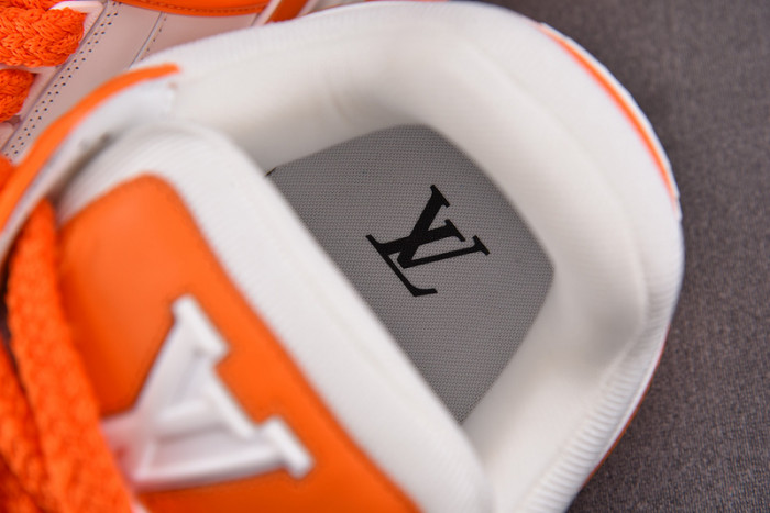 l&v snekaers l0000092