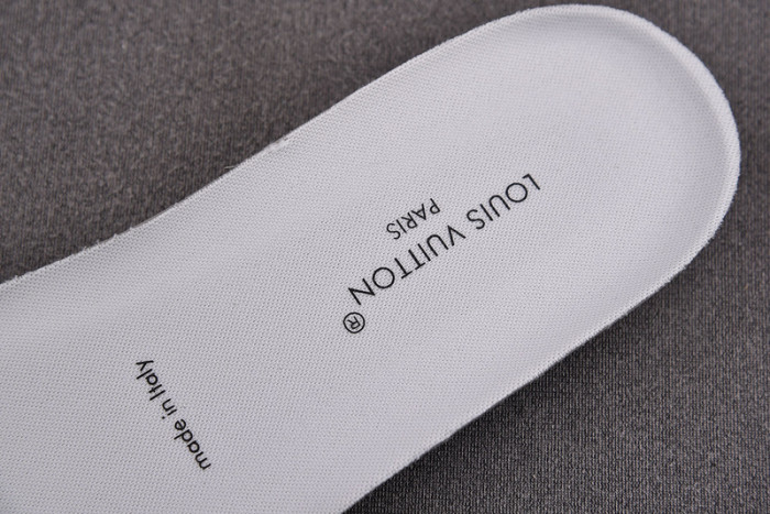 l&v snekaers l0000128