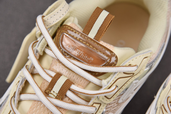 OFW Be Right Back BRB000013