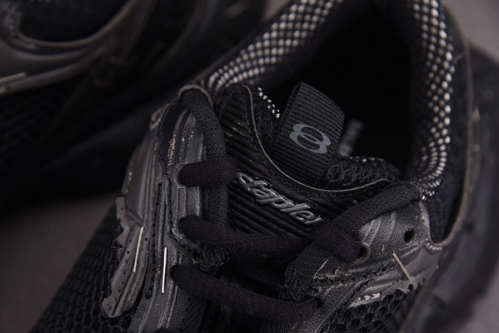 SNEAKER STAPLER 7000007