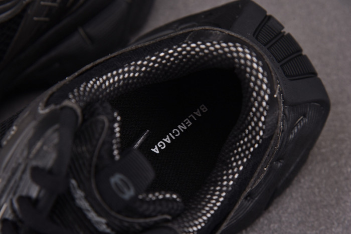 SNEAKER STAPLER 7000007