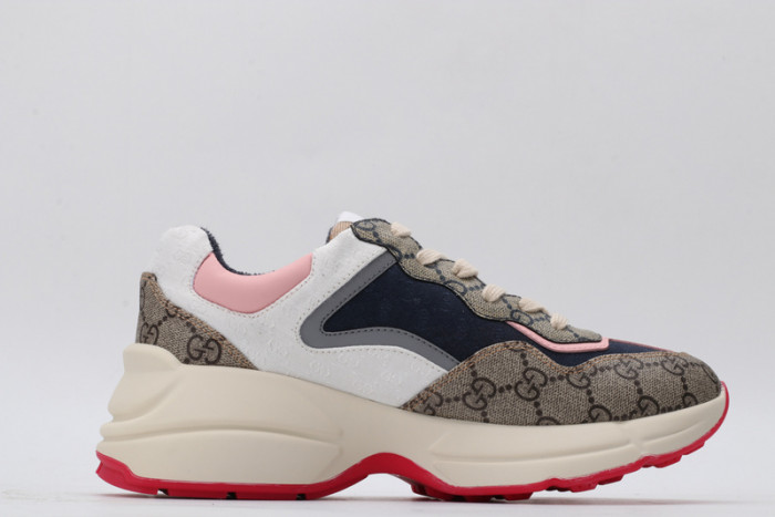 G*u*i* trainer sneaker83