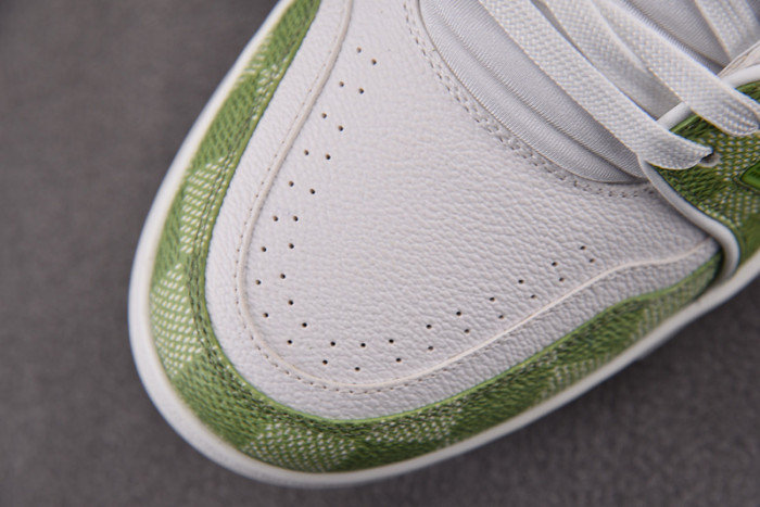 l&v snekaers l0000184