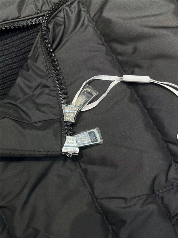 Moncler Down Jacket 60