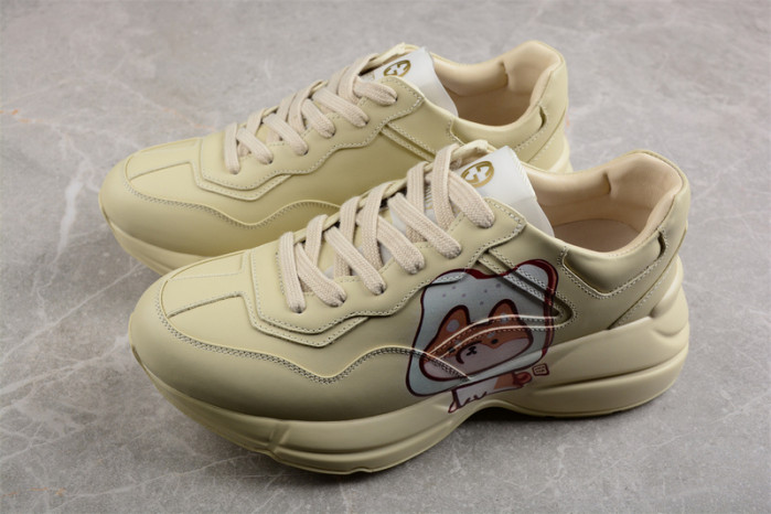 G*u*i* trainer sneaker89