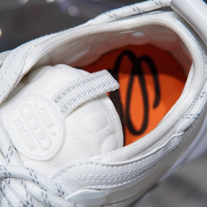 versa chain reaction vs-12