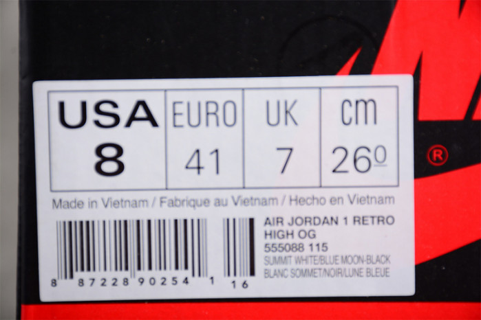 air jordan 1 retro high og "blue moon" 555088-115