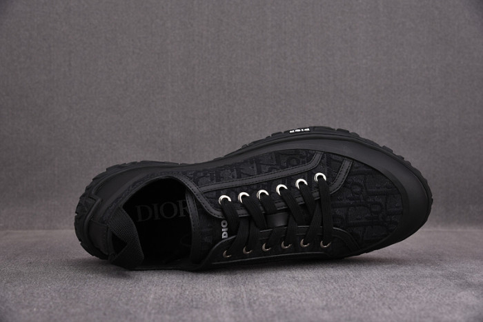 DIO* SNEAKERS B28 T0000-032