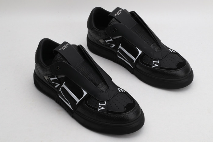 v*lentino sneakers vt000001