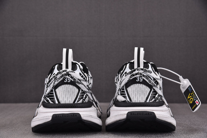 SNEAKER 3XL 31000048