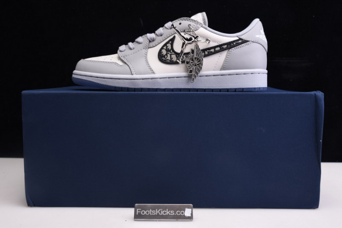 air jordan 1 low cn8007-001