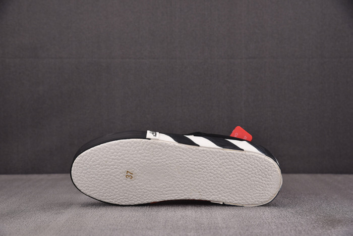 OFW Sneakers OW10049