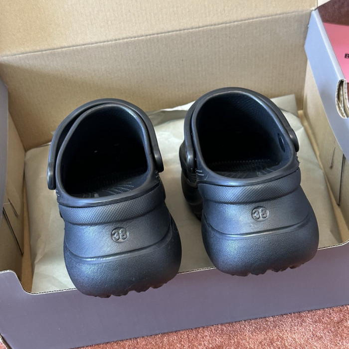 balenciag* Cr*0*s 56