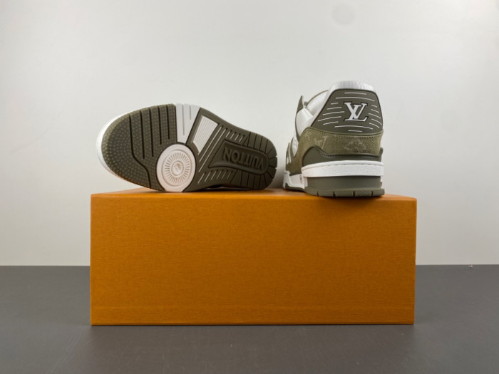 L&V snekaers L0000307