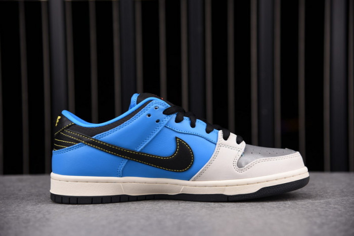 instant skateboards x nike sb dunk low cz5128-400