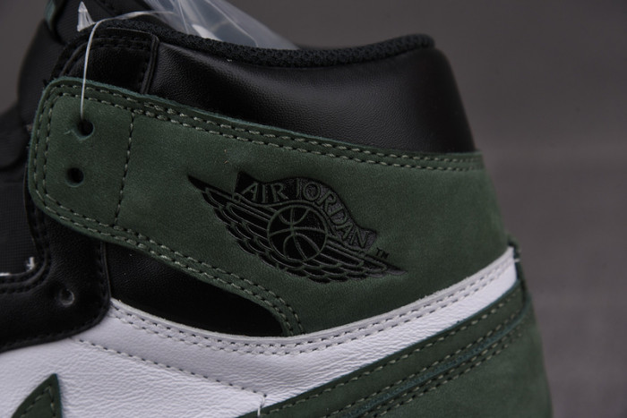 air jordan 1 retro high og "clay green" 555088-135