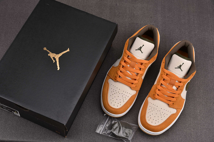 air jordan 1 low se light curry dh6931-102