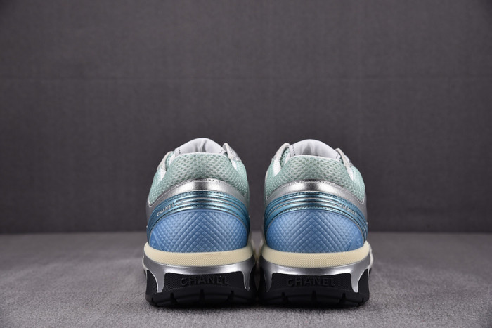 chane* snekaers c000026