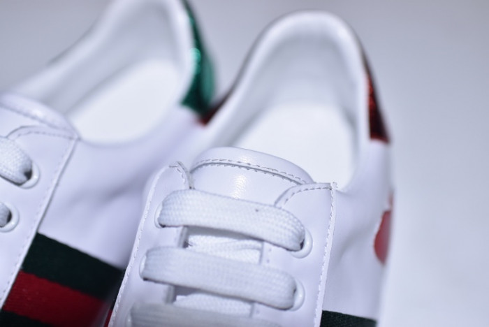 g*u*i ace embroidered low-top sneaker with red heart womens