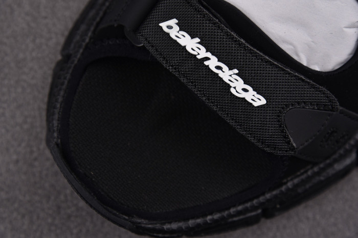 balenciag* sandal 47