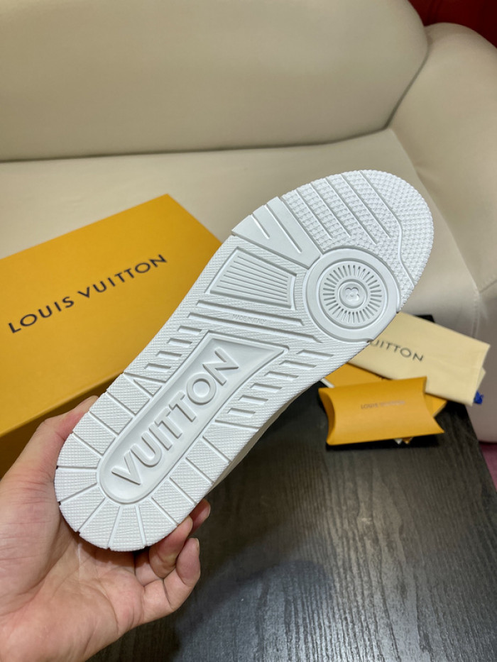 l&v snekaers l0000101