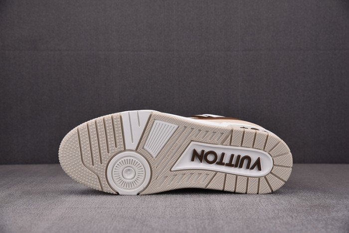 l&v snekaers l0000131