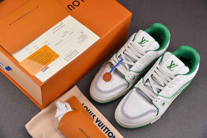 l&v snekaers l0000097