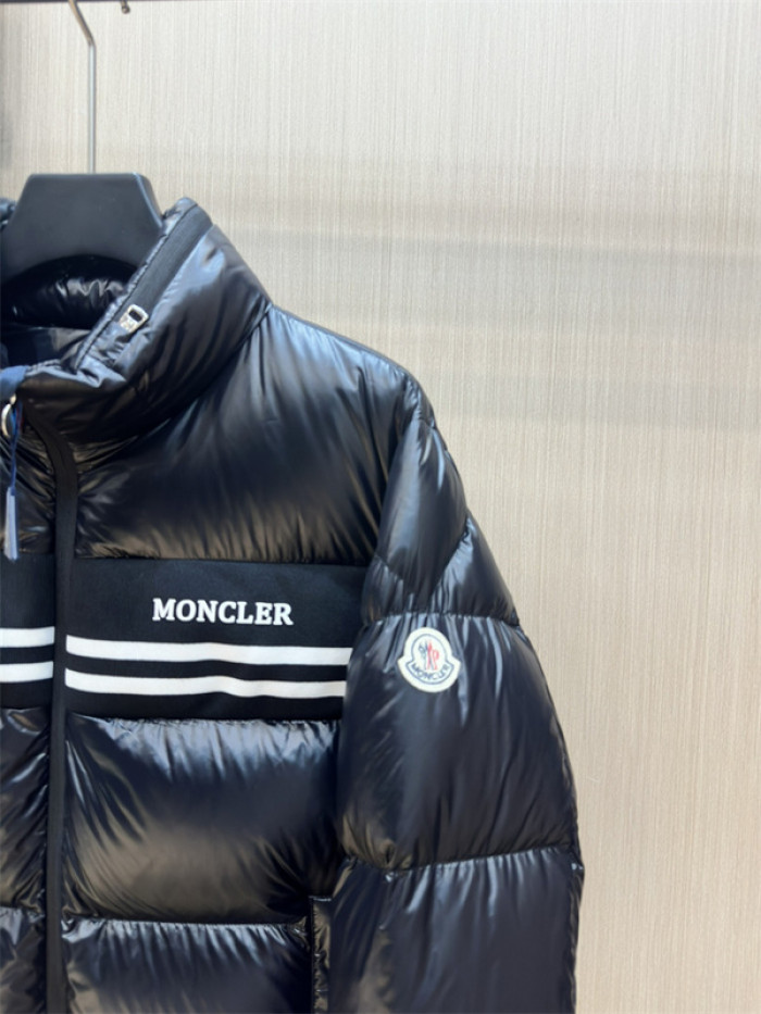 Moncler Down Jacket 71