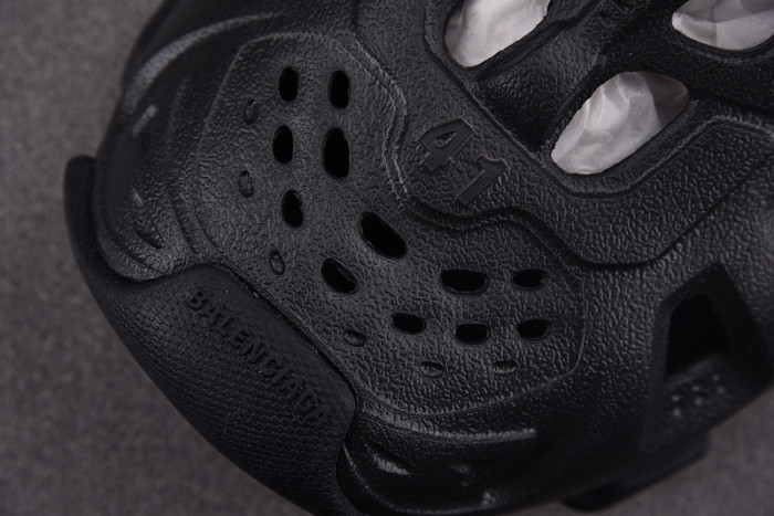 balenciag* sandal 37