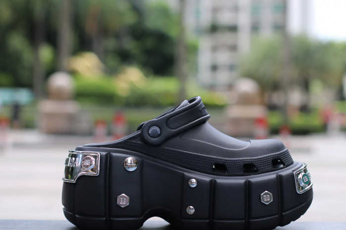 balenciag* sandal 26