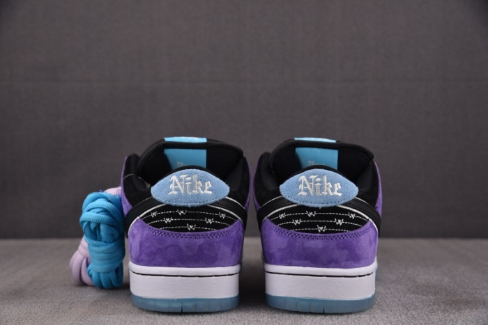 Nike SB Dunk Low Hayley Wilson HJ0513-500