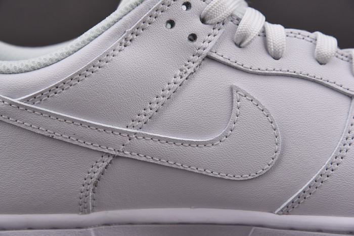 nike dunk low triple white dd1503-109
