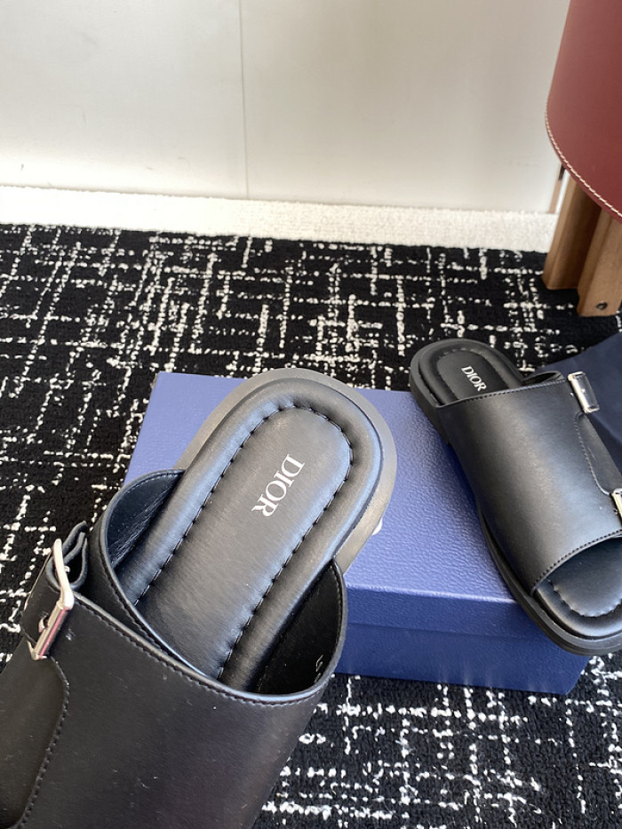 Dio*r sandal 69