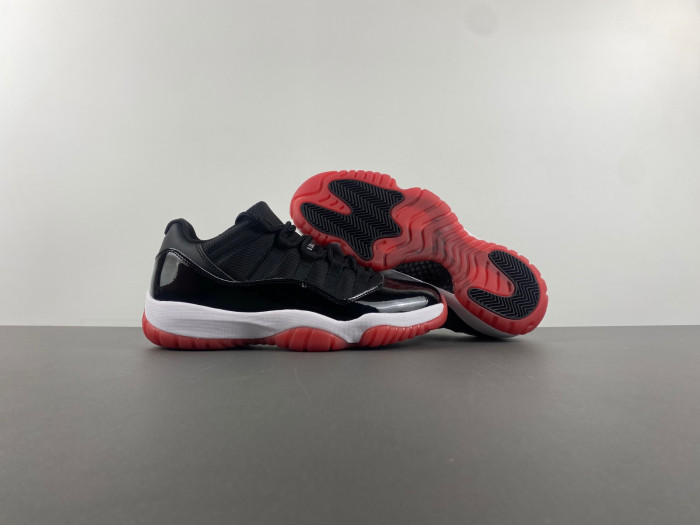 Air Jordan 11 Retro Low 