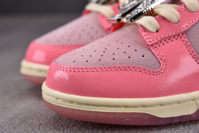nike dunk low wmns barbie fn8927-621