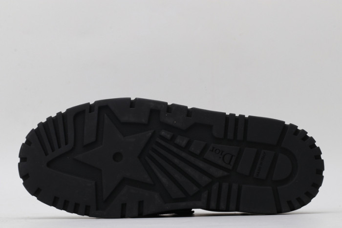 dio* sneakers t0000-028