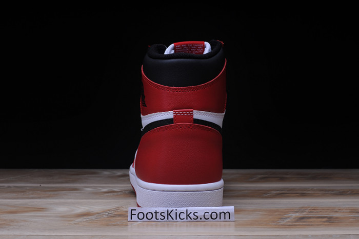air jordan 1 retro high og chicago red 555088-101